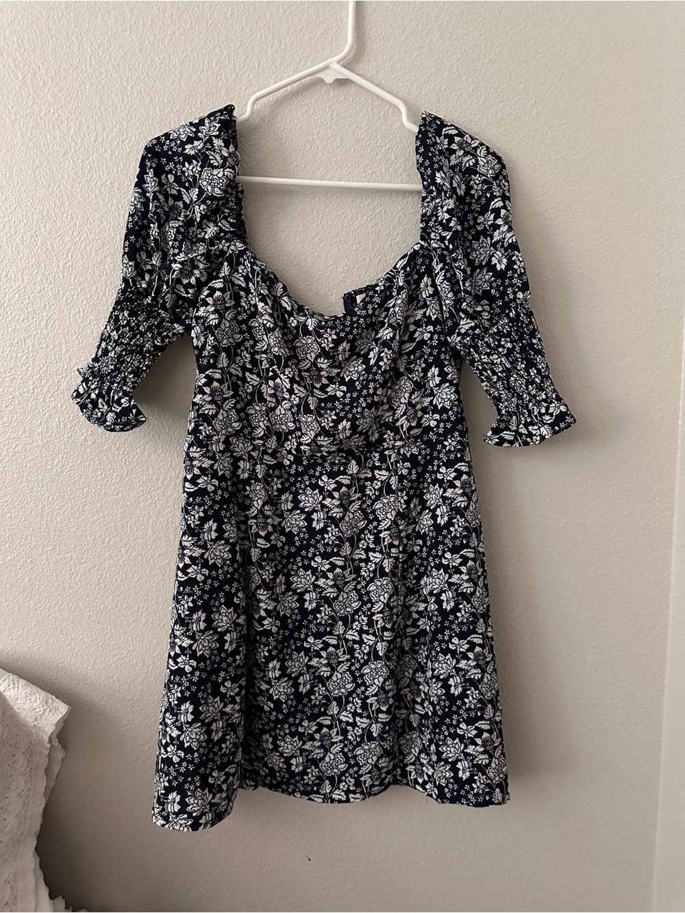 Mi Ami women’s dress size medium